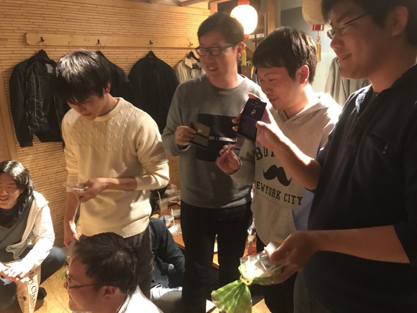 シルバーのカードケースが1番かっこいい_180402_0011
